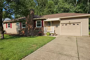 2819 Outlook Dr, Silver Lake, OH 44224 - Photo 3