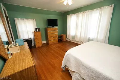 354 Cornell Avenue, Elyria, OH 44035 - Photo 15