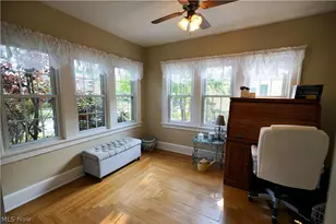 354 Cornell Ave, Elyria, OH 44035 - Photo 7