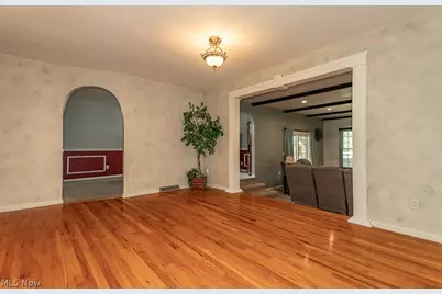 8831 Pine Tree Drive, Macedonia, OH 44056 - Photo 5
