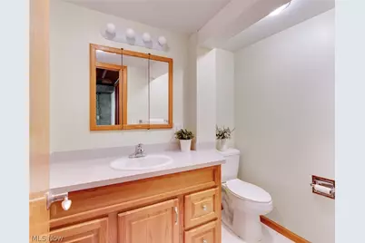 200 Selden Avenue, Akron, OH 44301 - Photo 25