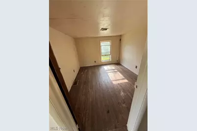 3573 Pershing Avenue, Hubbard, OH 44425 - Photo 11
