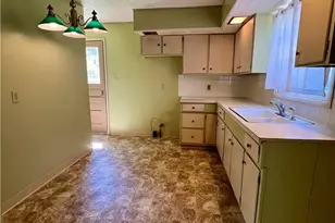 1630 Eastwood Ave, Akron, OH 44305 - Photo 7