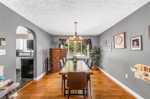 1159 E Robinson Ave, Barberton, OH 44203 - Photo 9