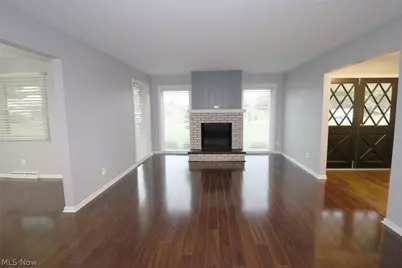 2306 Alexander Manor W, Steubenville, OH 43952 - Photo 9
