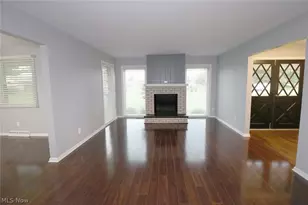 2306 Alexander Manor W, Steubenville, OH 43952 - Photo 9