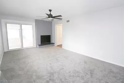 2306 Alexander Manor W, Steubenville, OH 43952 - Photo 27