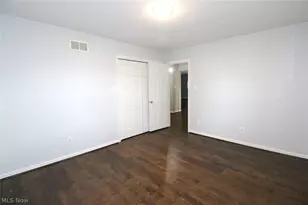 2306 Alexander Manor W, Steubenville, OH 43952 - Photo 33