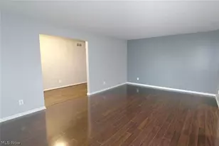 2306 Alexander Manor W, Steubenville, OH 43952 - Photo 11