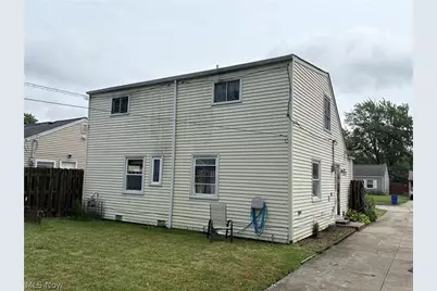 14448 Cleminshaw Road, Loveland, OH 44135 - Photo 3