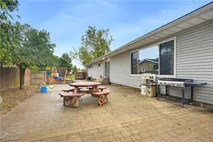 270 Magua Dr, Akron, OH 44319 - Photo 7