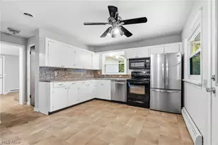 543 Winesap Ave SW, North Canton, OH 44709 - Photo 11