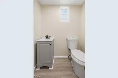 1405 Wabash Court NE, Canton, OH 44705 - Photo 17