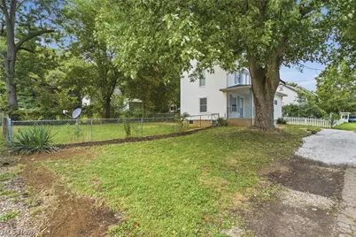1405 Wabash Court NE, Canton, OH 44705 - Photo 3