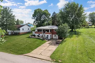 706 Overlook Dr, Wintersville, OH 43953 - Photo 5