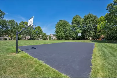 40 Landings Way, Avon Lake, OH 44012 - Photo 25