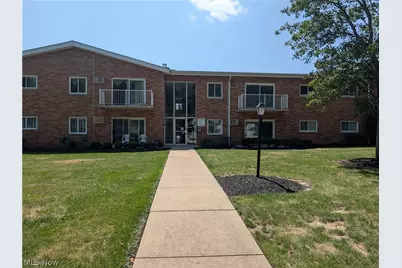481 Tollis Parkway #170E, Grandview Heights, OH 44147 - Photo 1