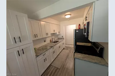 481 Tollis Parkway #170E, Grandview Heights, OH 44147 - Photo 15