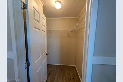 215 Cedar Brook Drive, Elyria, OH 44035 - Photo 9