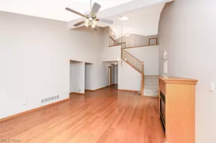 4007 Falconswalk Ct, Stow, OH 44224 - Photo 7