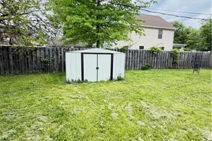 16809 Langly Ave, Loveland, OH 44128 - Photo 5