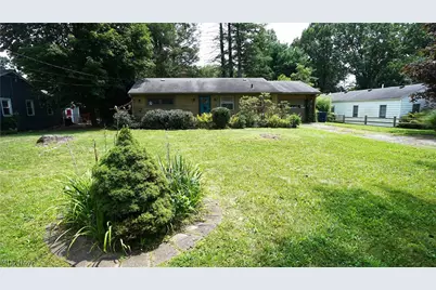 264 Kent Drive, Tallmadge, OH 44278 - Photo 1