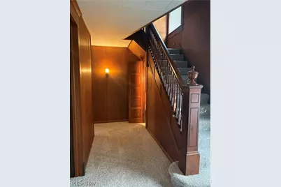 39 School Street, Hubbard, OH 44425 - Photo 13