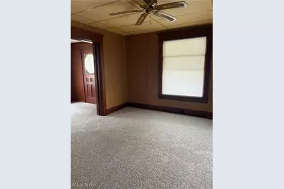 39 School Street, Hubbard, OH 44425 - Photo 11