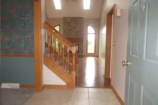 8553 Indian Creek Dr, Poland, OH 44514 - Photo 5