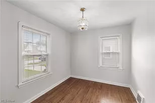 424 E 326th St, Willowick, OH 44095 - Photo 13