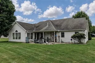 5232 Oriole Ct, Millersburg, OH 44654 - Photo 3