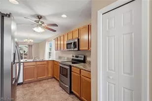 37470 Tail Feather Dr, North Ridgeville, OH 44039 - Photo 7