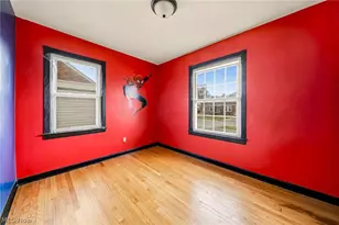 229 E 326th St, Willowick, OH 44095 - Photo 11
