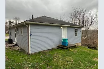 48 6th Street, Campbell, OH 44405 - Photo 9