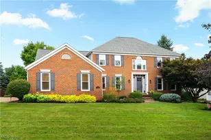 6633 Olde Stone Cir NE, Canton, OH 44721 - Photo 1