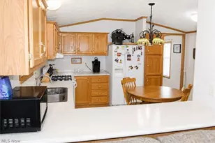 1763 NE Catawba Rd, Port Clinton, OH 43452 - Photo 17