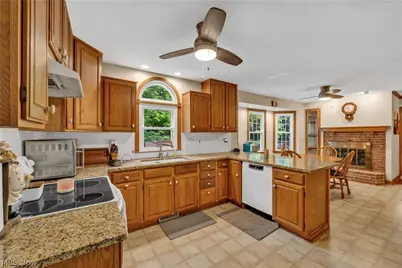 1010 Partridge Drive, Wadsworth, OH 44281 - Photo 17