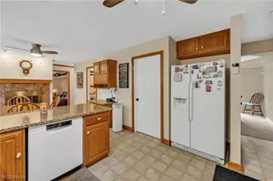 1010 Partridge Dr, Wadsworth, OH 44281 - Photo 15