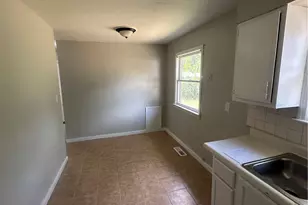 12510 Summerland Ave, Loveland, OH 44111 - Photo 9