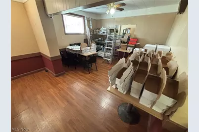 180 Wooster Road N, Barberton, OH 44203 - Photo 17