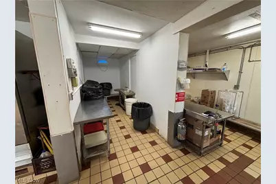 180 Wooster Road N, Barberton, OH 44203 - Photo 25