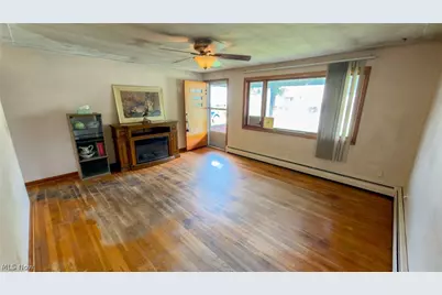 919 W 23rd Street, Lorain, OH 44052 - Photo 7