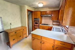 919 W 23rd St, Lorain, OH 44052 - Photo 11