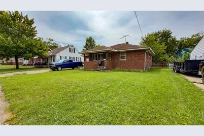 919 W 23rd Street, Lorain, OH 44052 - Photo 3