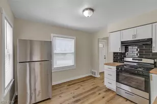 4358 Wyatt Rd, Loveland, OH 44128 - Photo 9