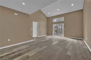 1402 Mussel Shoals Dr, Brunswick, OH 44212 - Photo 11