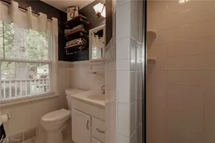6280 Clearair Dr, Mentor, OH 44060 - Photo 27