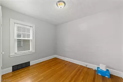 2029 Elbur Avenue, Oakwood, OH 44107 - Photo 15