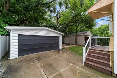 2029 Elbur Avenue, Oakwood, OH 44107 - Photo 37