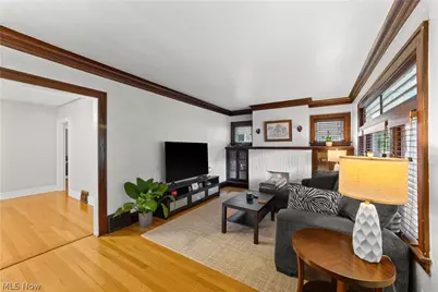 2029 Elbur Avenue, Oakwood, OH 44107 - Photo 3